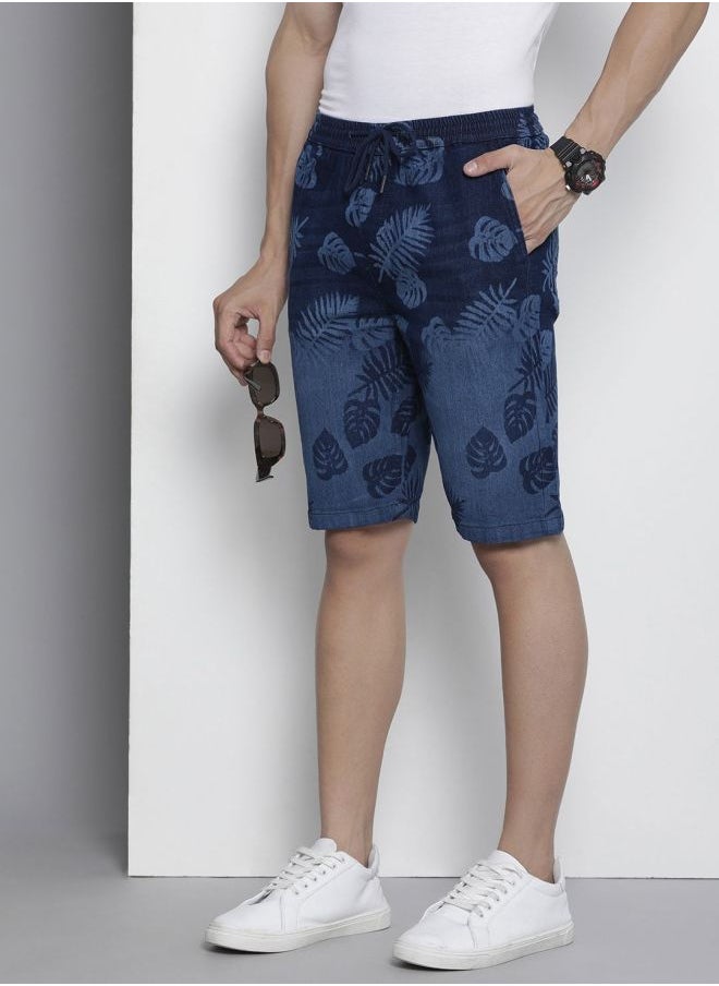 Men Regular Fit Solid Mid-Rise Denim Shorts