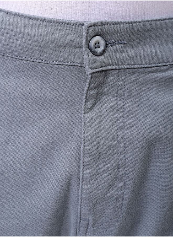 Men Relaxed Fit Patched Mid-Rise Carpenter Utility Cargo Shorts