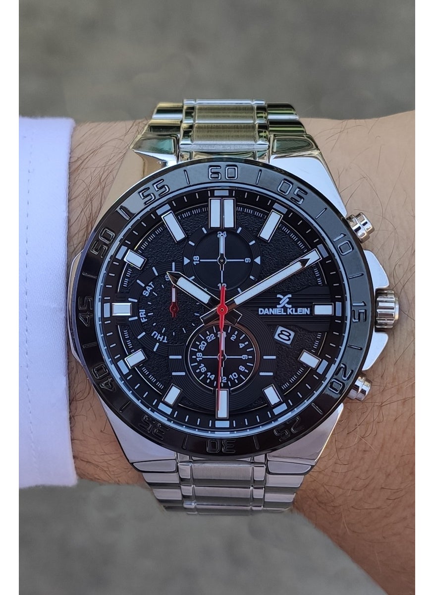 Calendar Men's Wristwatch Suitable for Sporty and Stylish Use