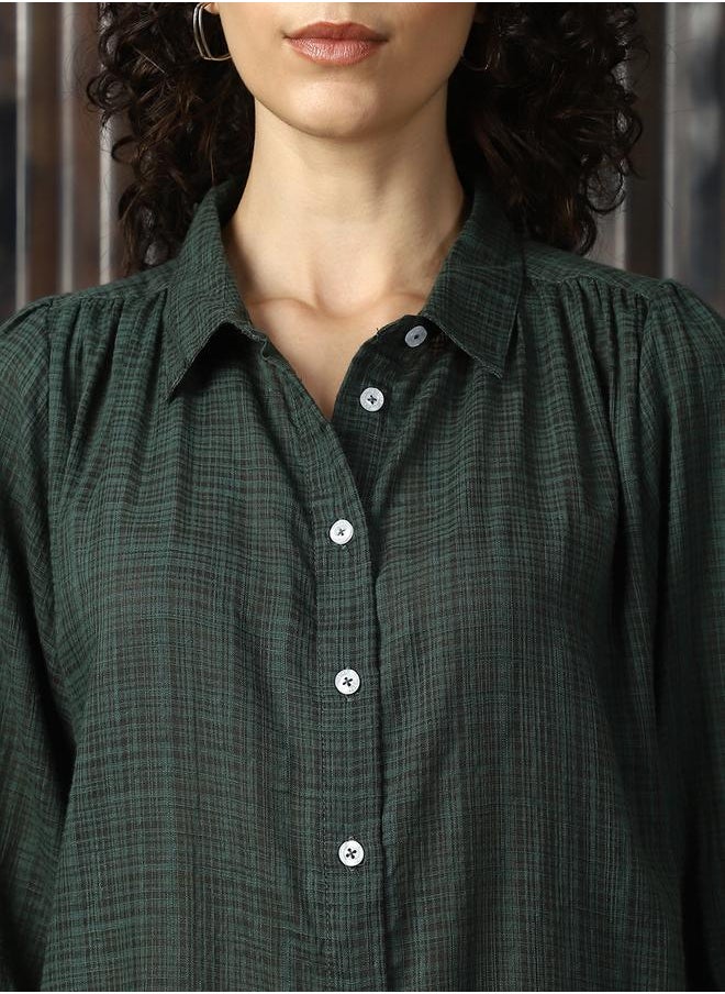 Women Boxy Spread Collar Checked Cotton Geathers At Shoulder Casual Shirt