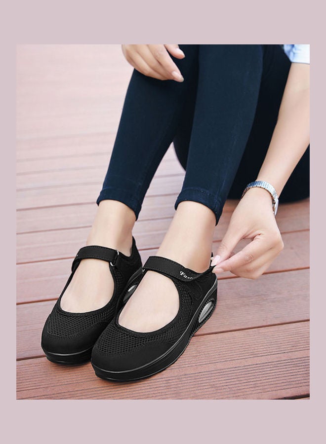 Solid Velcro Strap Closure Comfort Black