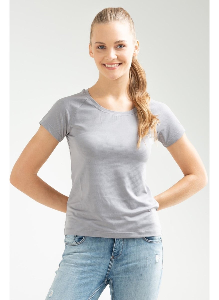 Gray Gray Slim Fit Knitted Pattern Lycra O Neck Short Sleeve Women's T-Shirt