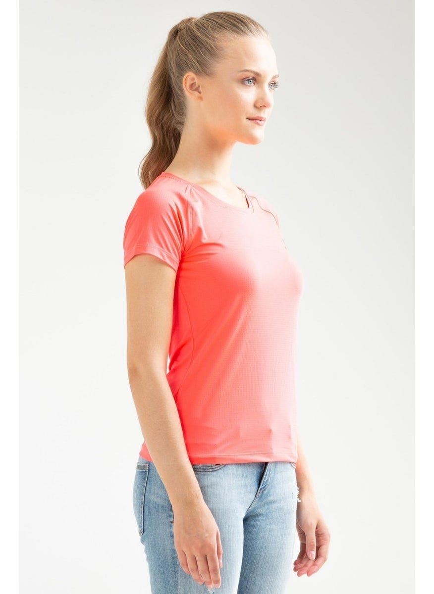 Pink Fuchsia Slim Fit Knitted Pattern Lycra O Neck Short Sleeve Women's T-Shirt