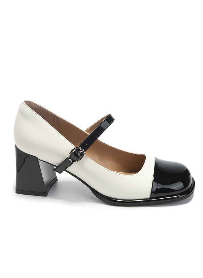 Vintage Mary Jane Pumps Black White Round Toe Chunky Heel White