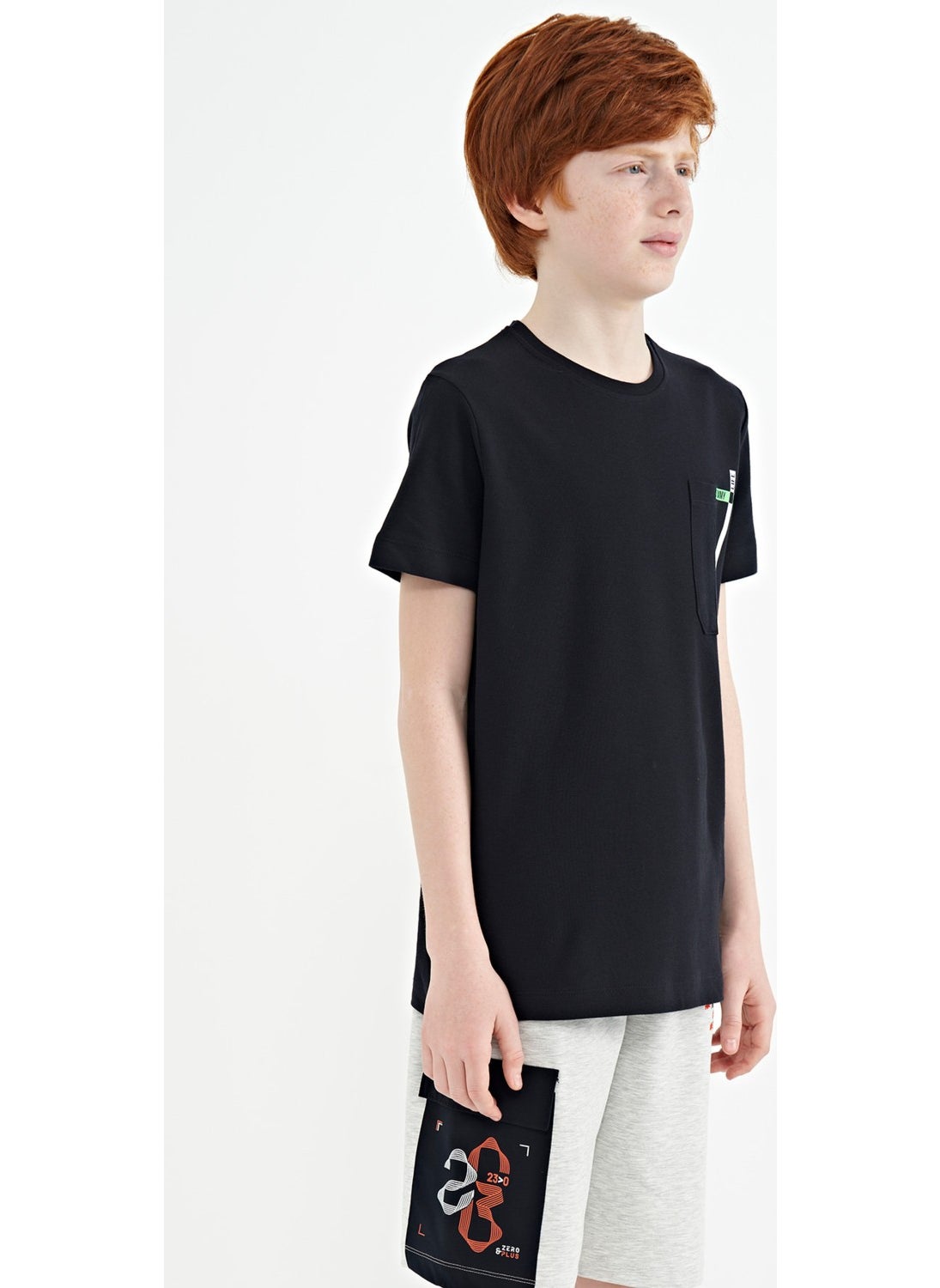 Navy Blue Pocket Detailed O Neck Standard Pattern Boy T-Shirt - 11120