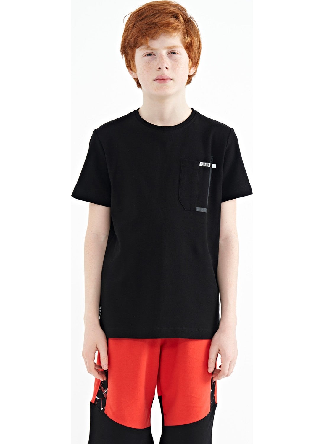 Black Pocket Detailed O Neck Standard Pattern Boy T-Shirt - 11120