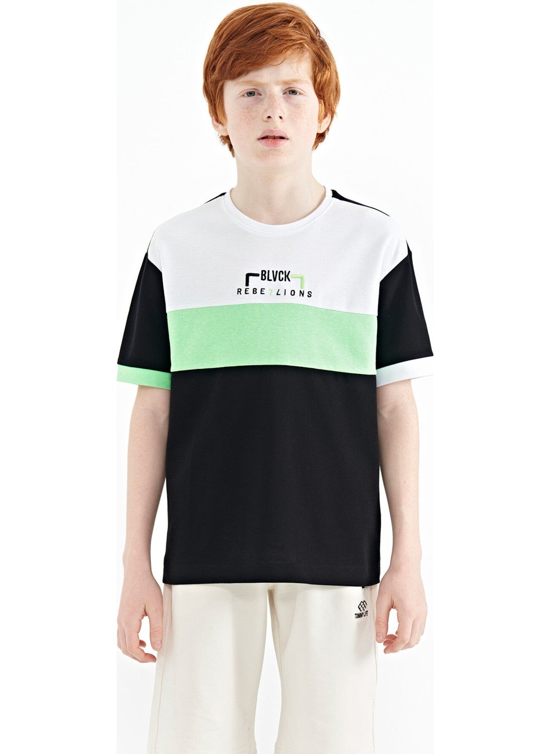Black Color Transitional Embroidered Oversize Boy T-Shirt 11159