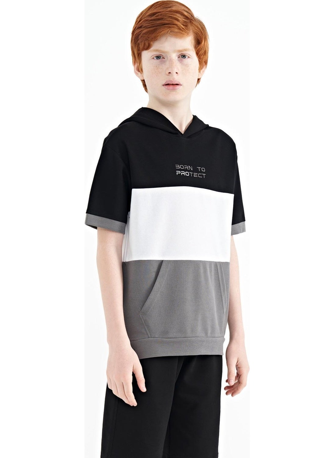 Black Color Block Kangaroo Pocket Hooded Oversize Boy T-Shirt - 11150