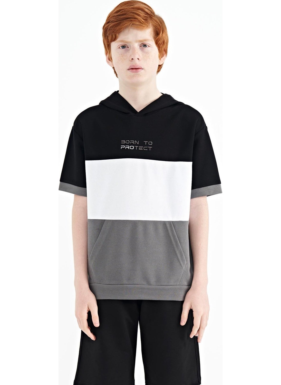 Black Color Block Kangaroo Pocket Hooded Oversize Boy T-Shirt - 11150