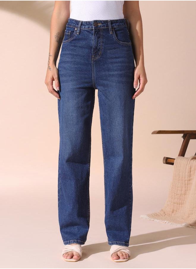 Women indigo relaxed fit solid 98% cotton 2% spandex jeans with button & zip closure- a fresh take on timeless style.