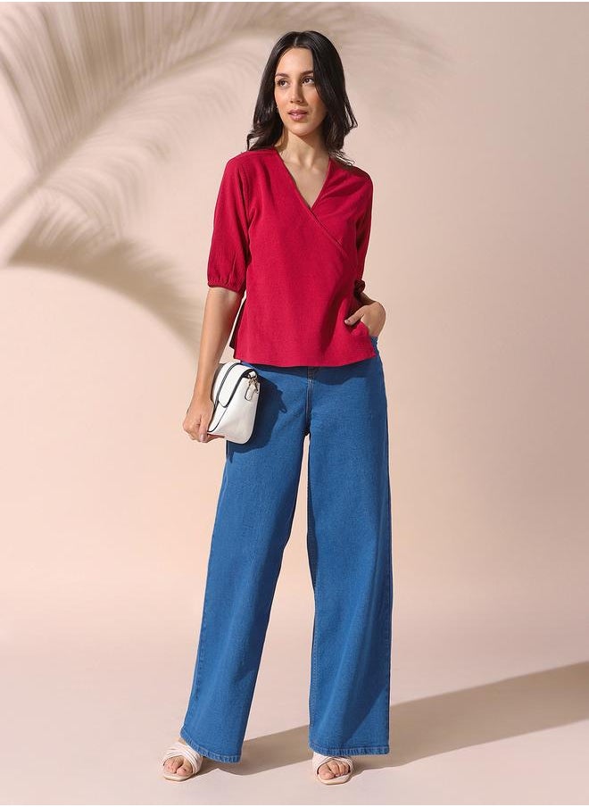 Women indigo relaxed fit solid 98% cotton 2% spandex jeans with button & zip closure- where comfort meets classic charm.