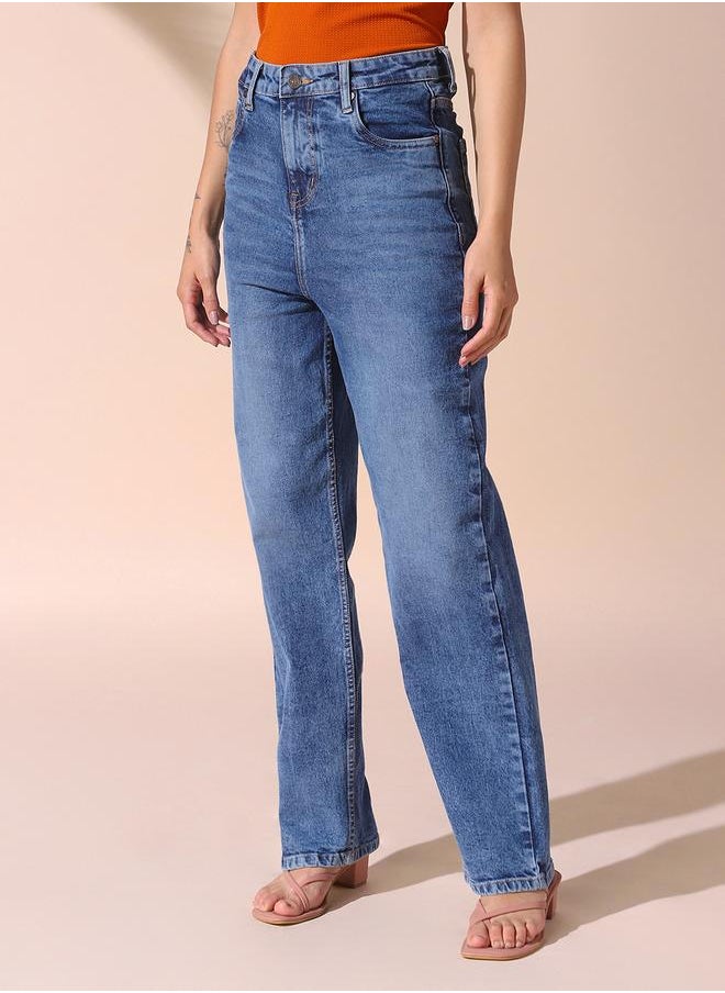 Women indigo relaxed fit solid 98% cotton 2% spandex jeans with button & zip closure- tailored to elevate your everyday.