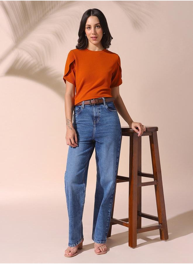 Women indigo relaxed fit solid 98% cotton 2% spandex jeans with button & zip closure- tailored to elevate your everyday.