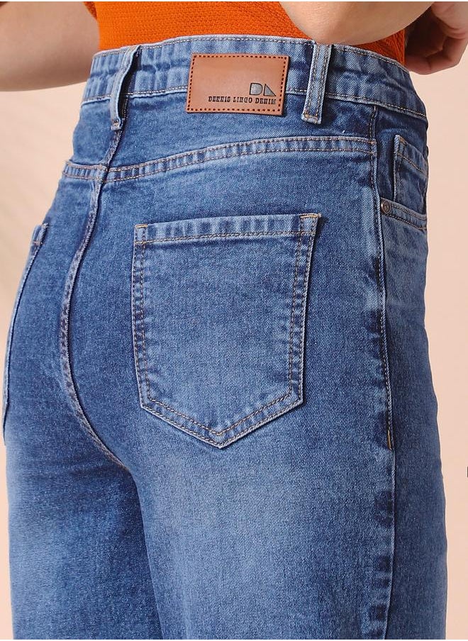 Women indigo relaxed fit solid 98% cotton 2% spandex jeans with button & zip closure- tailored to elevate your everyday.