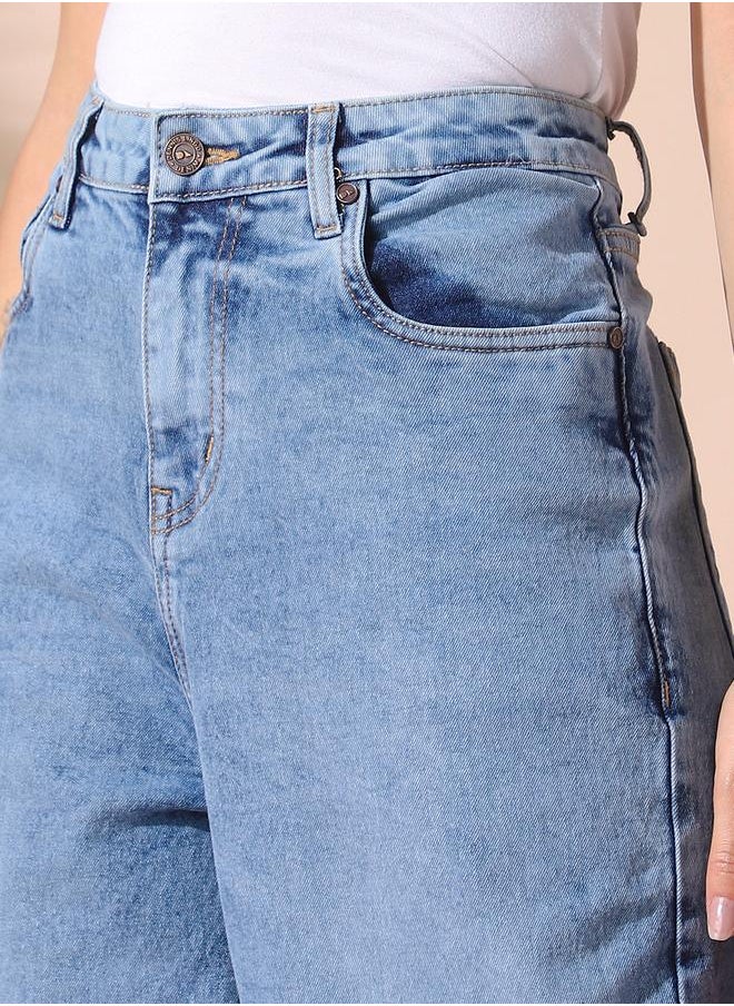 Women indigo relaxed fit solid 98% cotton 2% spandex jeans with button & zip closure- your next go-to for effortless flair.