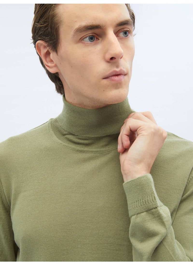 Light Green Full Turtleneck Plain Knit Wool Blend Sweater