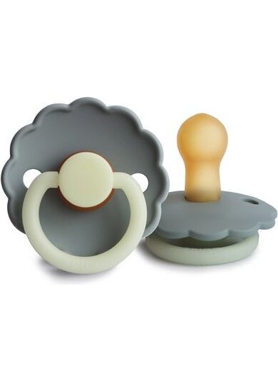 Frıgg Daisy Rubber Pacifier - Glow in the Dark - French Gray Night 0-6 Months