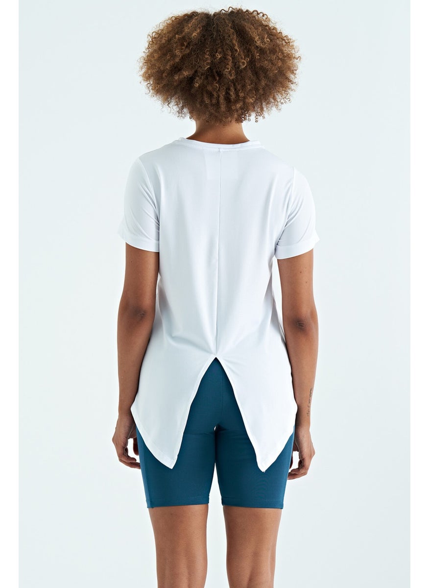 White Back Slit Detailed O Neck Short Sleeve Standard Fit Women's T-Shirt - 97267