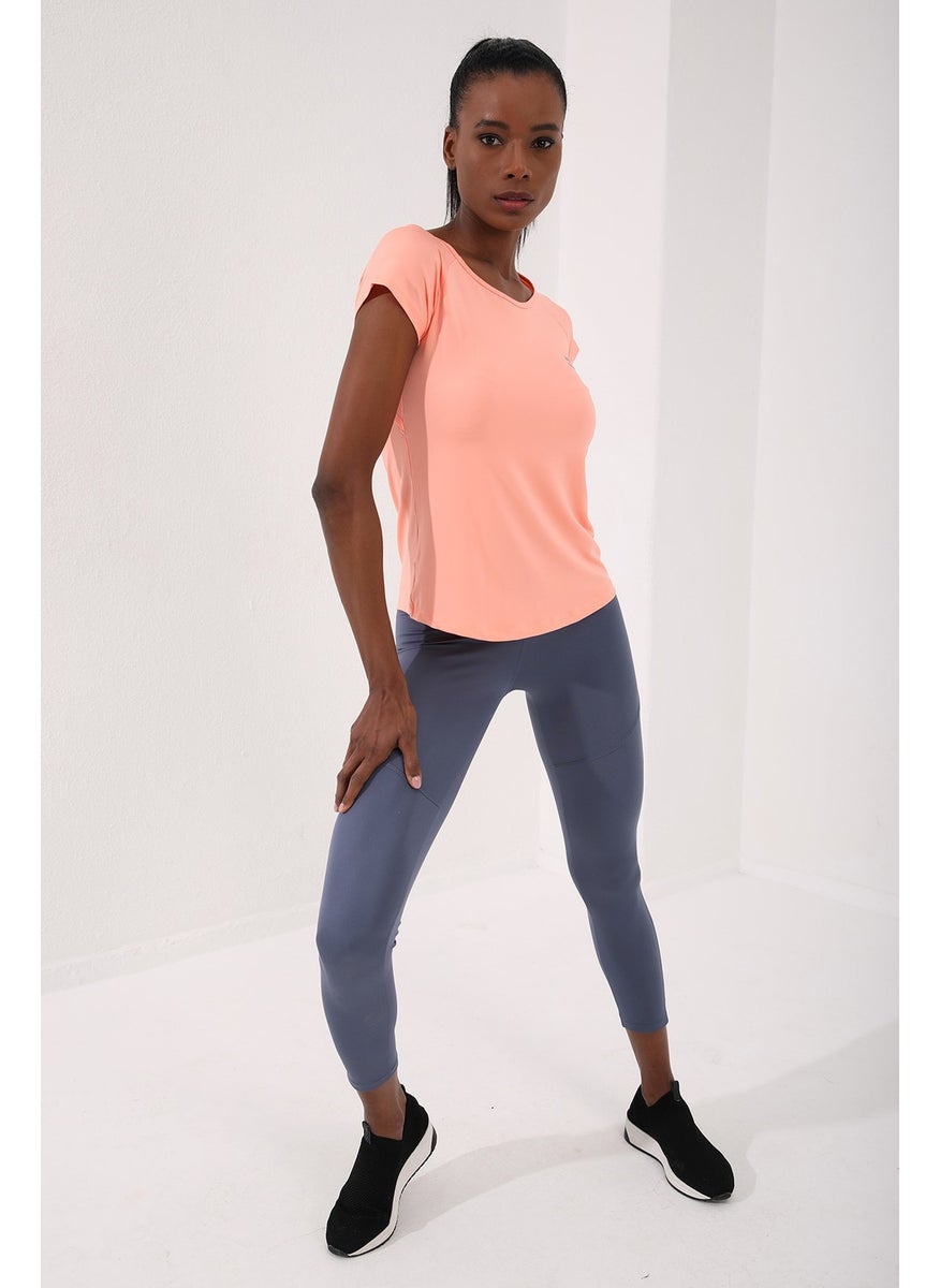 Coral Women's Back Window Short Sleeve Standard Pattern O Neck T-Shirt - 97101