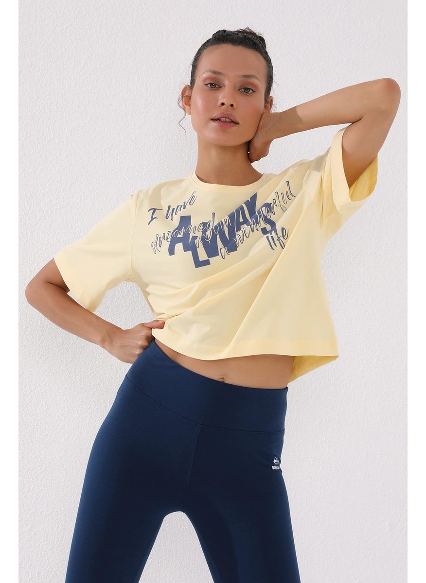 Light Yellow Women's Asymmetrical Text Printed Oversize O Neck T-Shirt - 97136