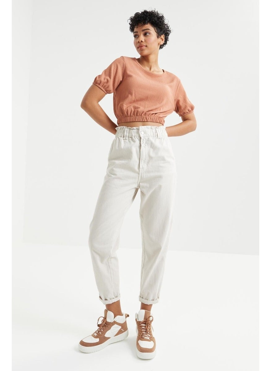 Cinnamon Balloon Sleeve O Neck Elastic Waist Crepe Fabric Women's Crop Top T-Shirt - 97221