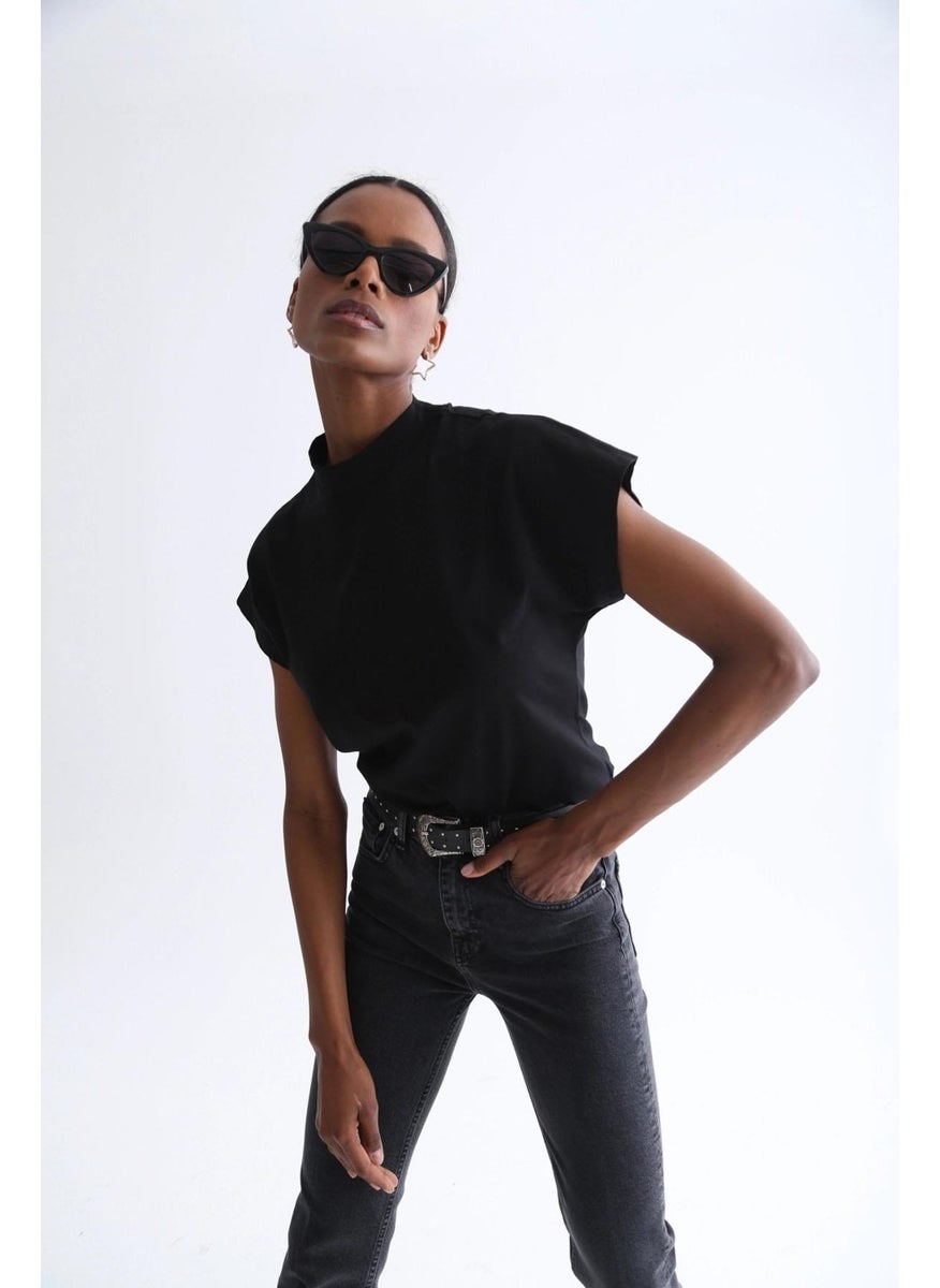 Women's Black Short Sleeve Stand Collar Crop Blouse