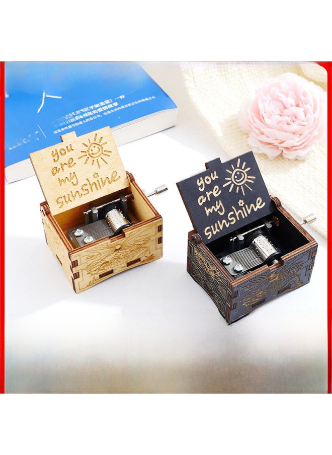 Wooden Music Box Vintage Carved Hand-cranked Eight-tone Box Uv Color Printing You Are My Sunshine-Color:XLM010 You Are My Sunshine Painting-Size:6.4cm * 5.2cm * 4.2cm