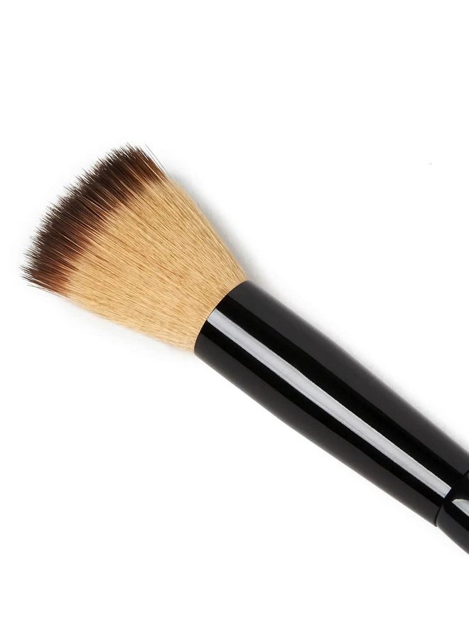 Illamasqua Foundation Brush