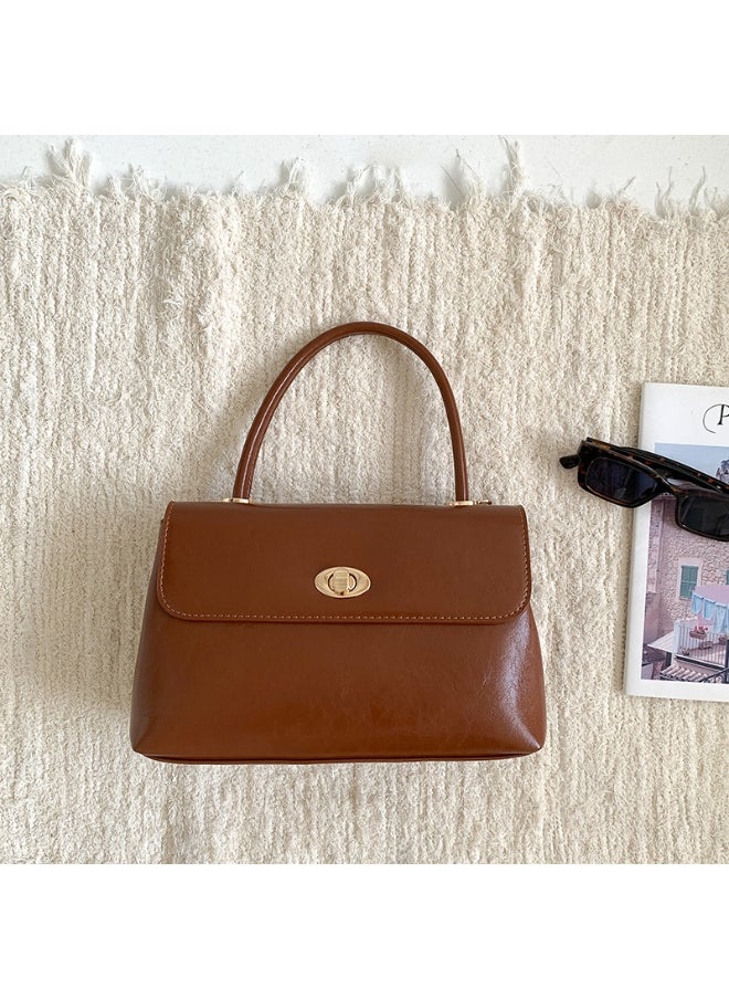 Retro Handbag Fashion Niche Design All Crossbody Bag Oil Wax Skin Foreign Air Clamshell Hand Carrying Small Square Bag