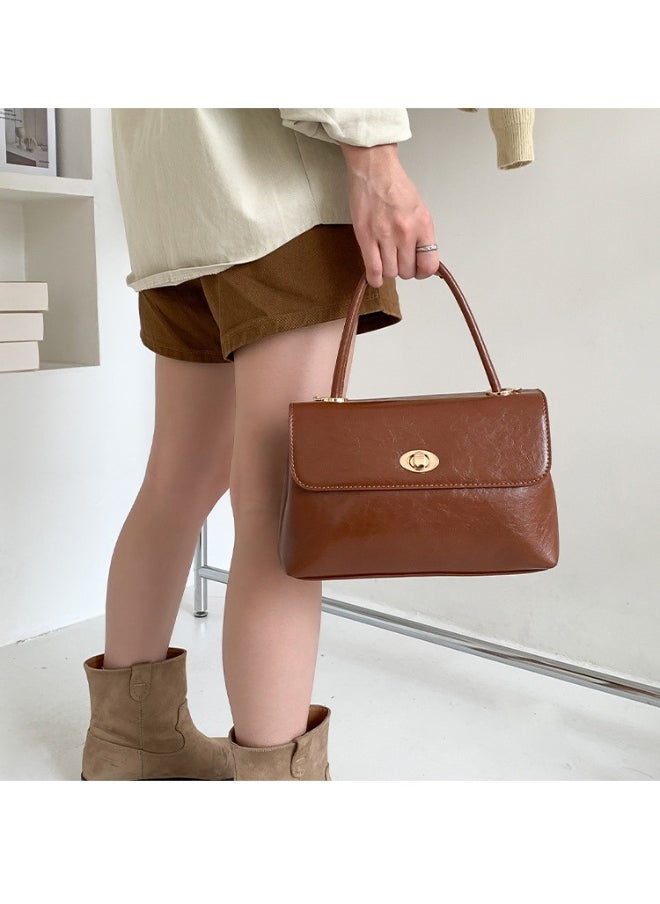 Retro Handbag Fashion Niche Design All Crossbody Bag Oil Wax Skin Foreign Air Clamshell Hand Carrying Small Square Bag