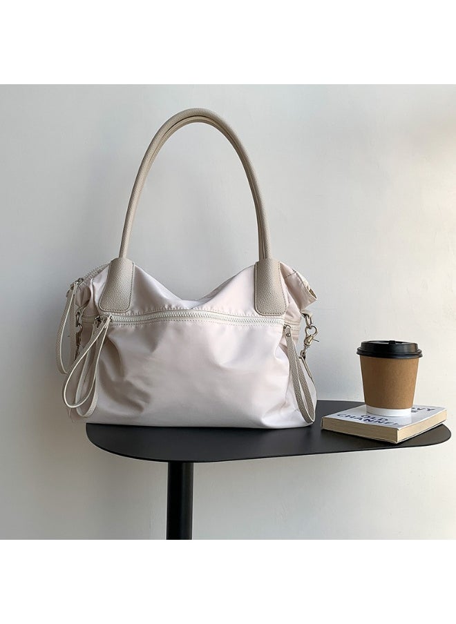Fashion Large Capacity Underarm Oxford Cloth Bag Travel Bag Waterproof Ultra-light Commuter Shoulder Bag Advanced Sense Practical