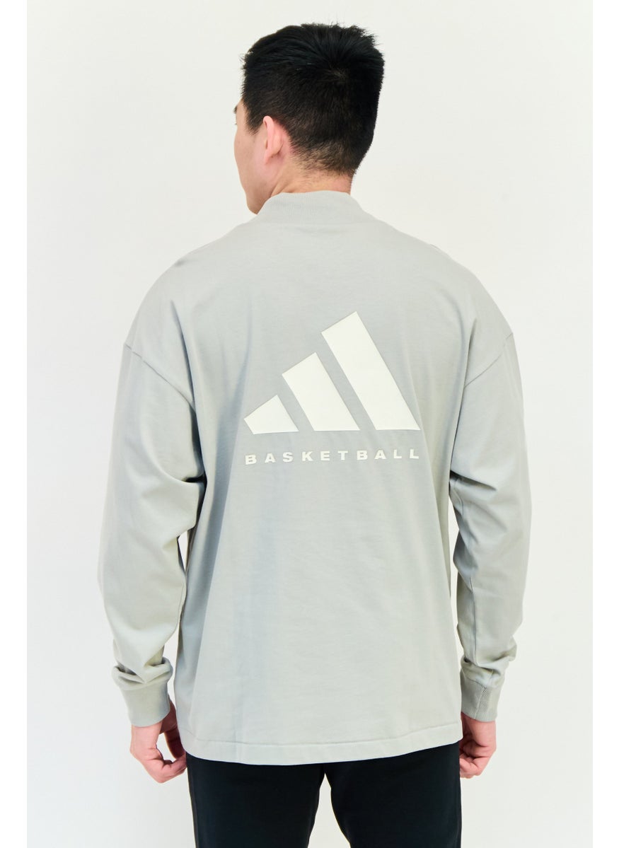 Men Sportswear Fit Long Sleeves Outdoor Sweatshirt, light Grey