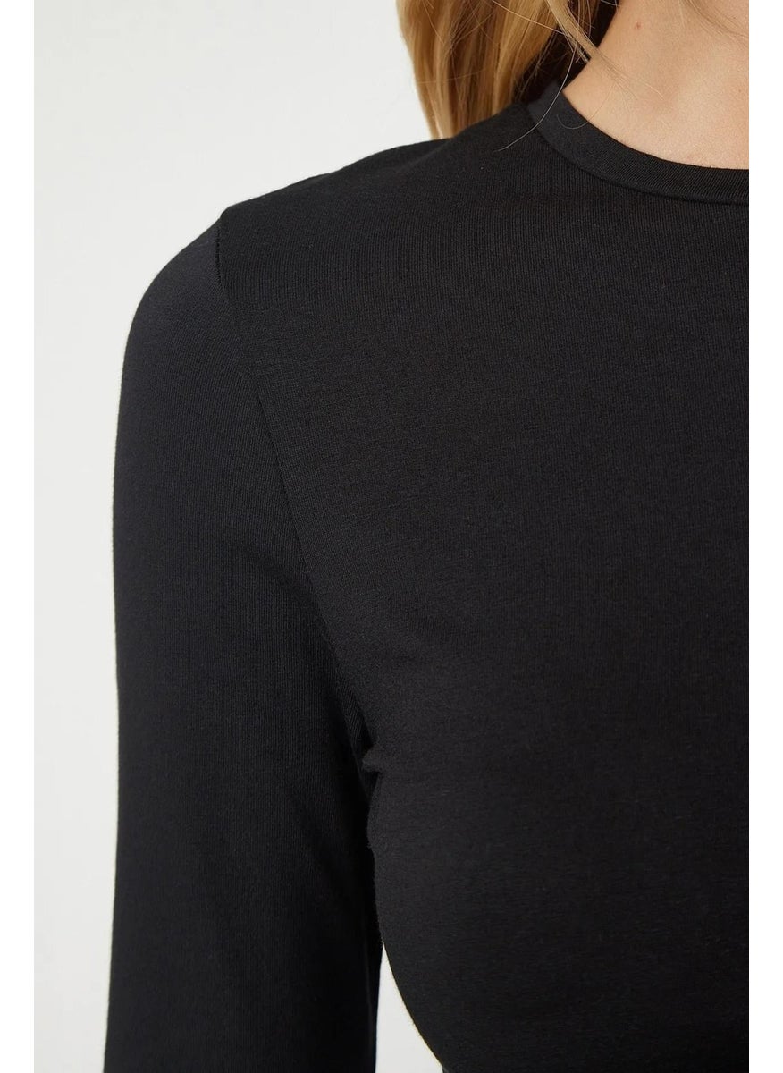 Women's Black Long Sleeve Crew Neck Crop Blouse