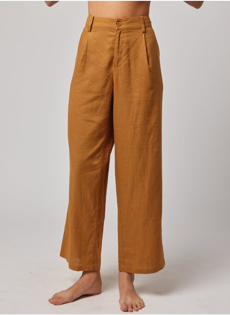 Ashita Fernandes Numa Trouser – The Essence of Power And Poise