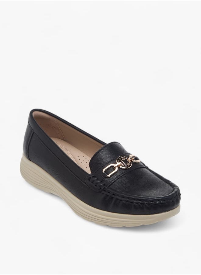 Women Metal Accent Slip-On Loafers