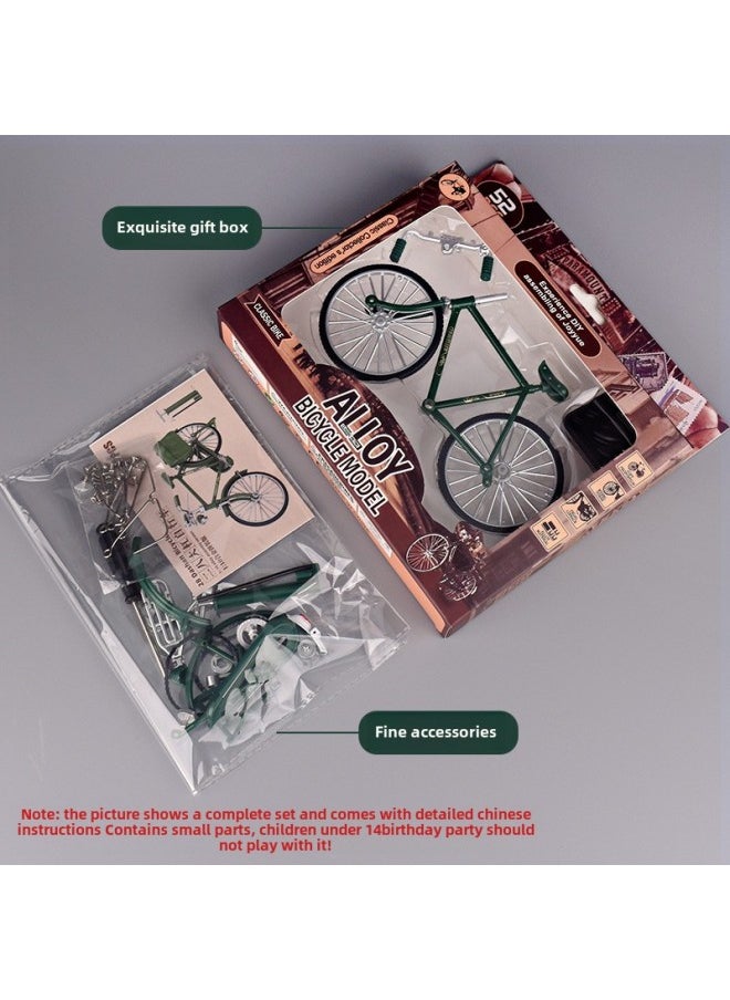 Retro 28 Big Bar Alloy Bicycle 1:10 Simulation Model Nostalgic Toy DIY Assembly Bicycle Ornaments-Color:Red Tricycle Model