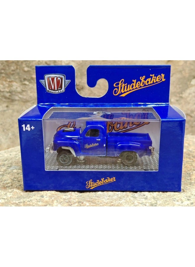 1:64M2 Car Model Volkswagen Van Ford Chevrolet Truck Alloy Car Model Collection Ornaments-Color:47