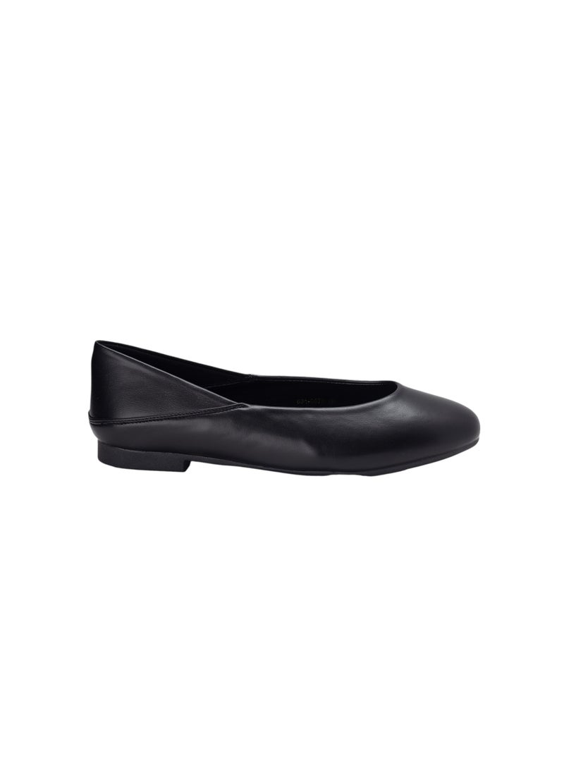 Round Toe Ballerinas