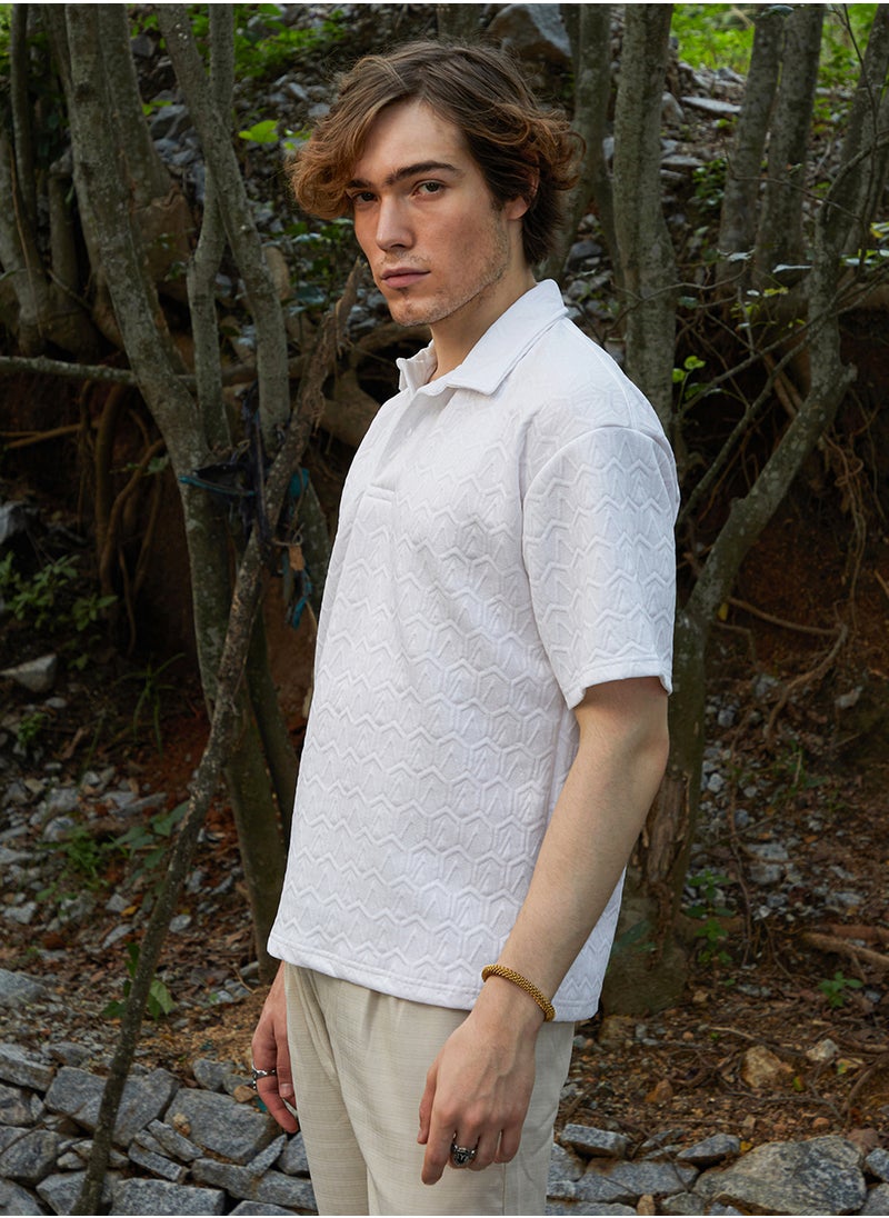 Men's Daisy White Zigzag-Tactile T-Shirt