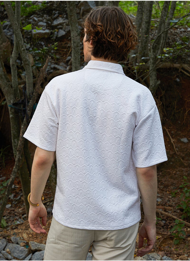 Men's Daisy White Zigzag-Tactile T-Shirt