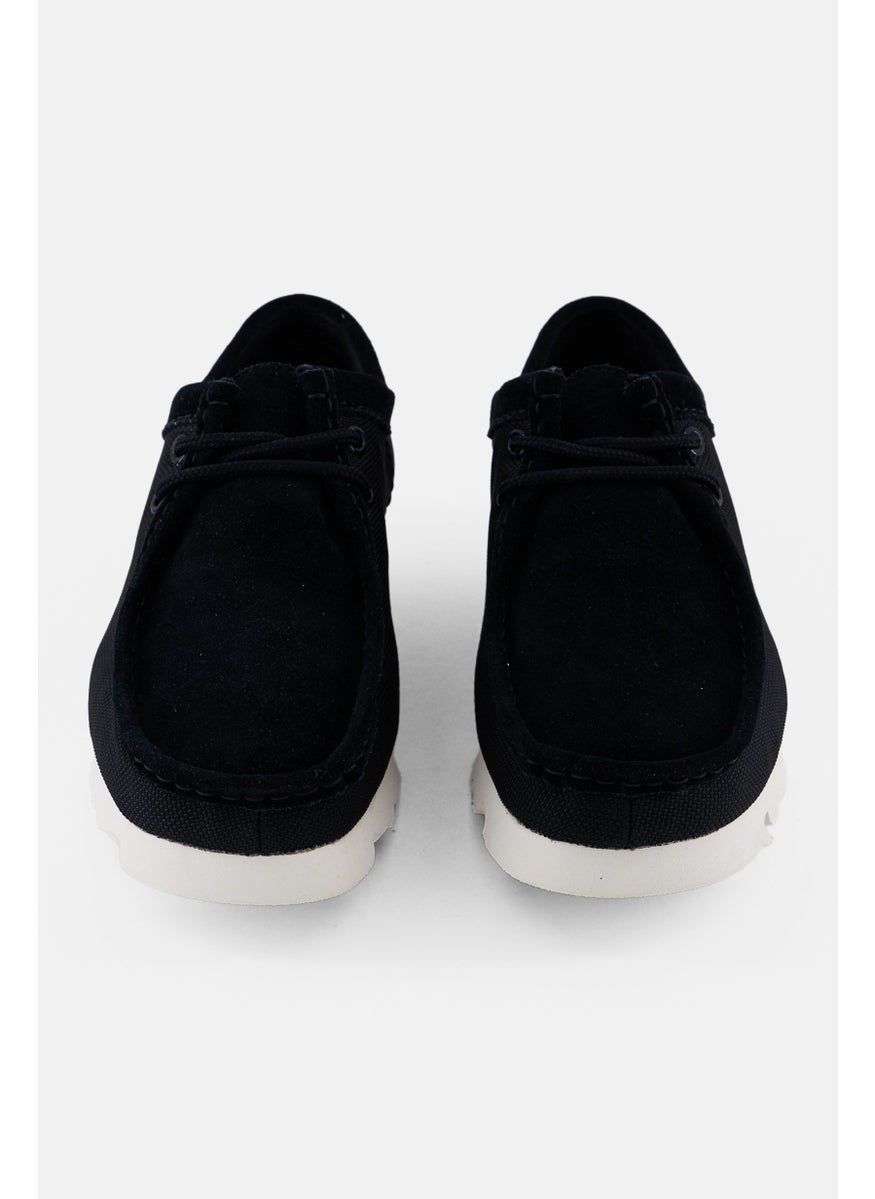 Men Standard Wallabee GTX Lace Up Casual Shoes, Black