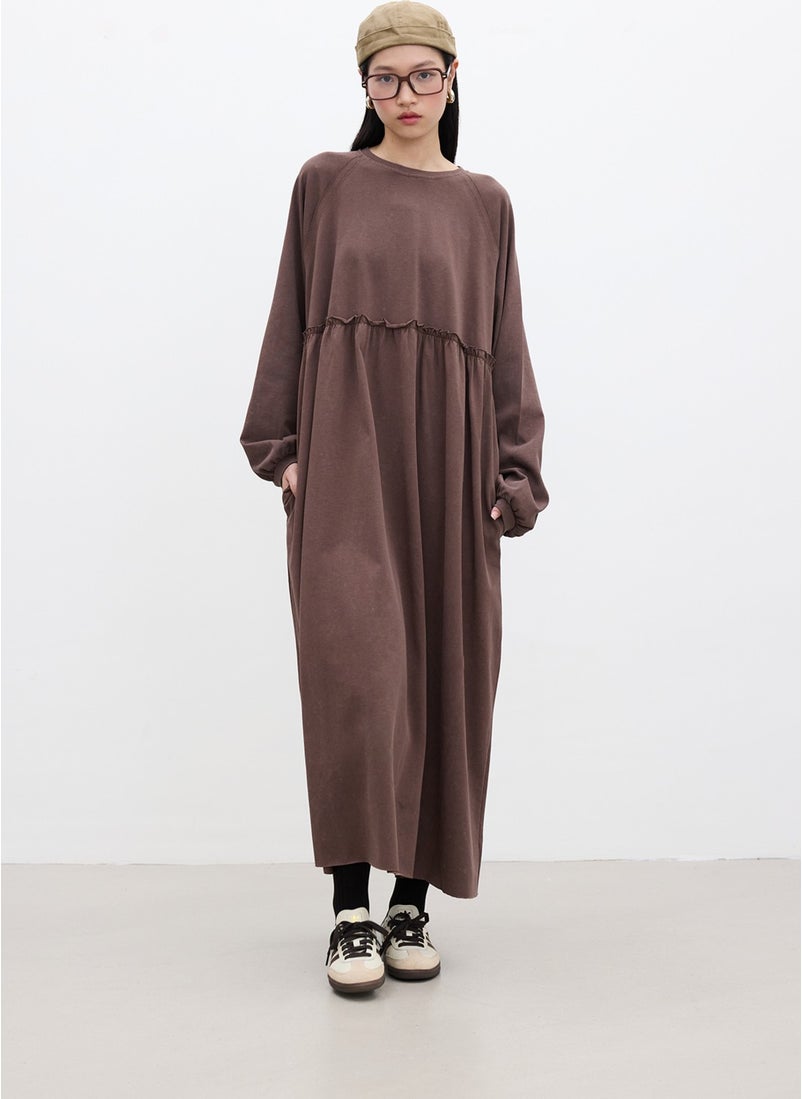 Oversized Gathered Dress Brown