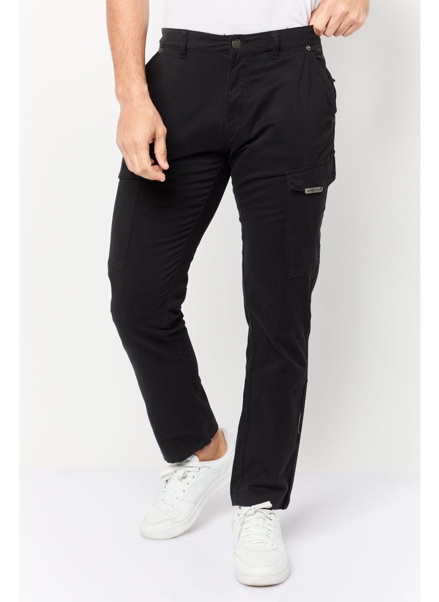 Men Slim Fit Plain Cargo Pants, Black