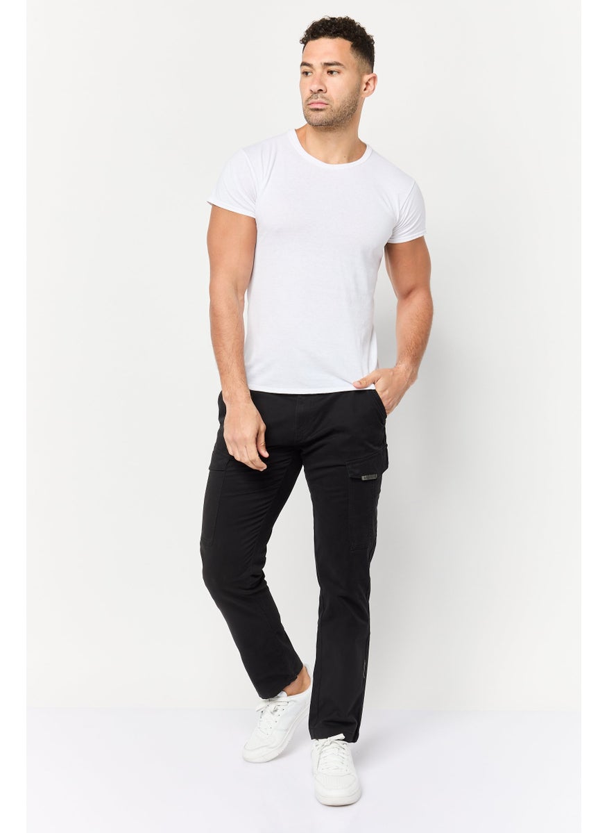 Men Slim Fit Plain Cargo Pants, Black