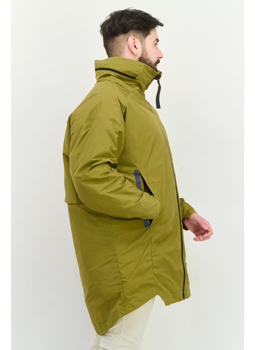 Men Sportswear Fit Myshelter 2 in 1 Outdoor Jacket, Olive
