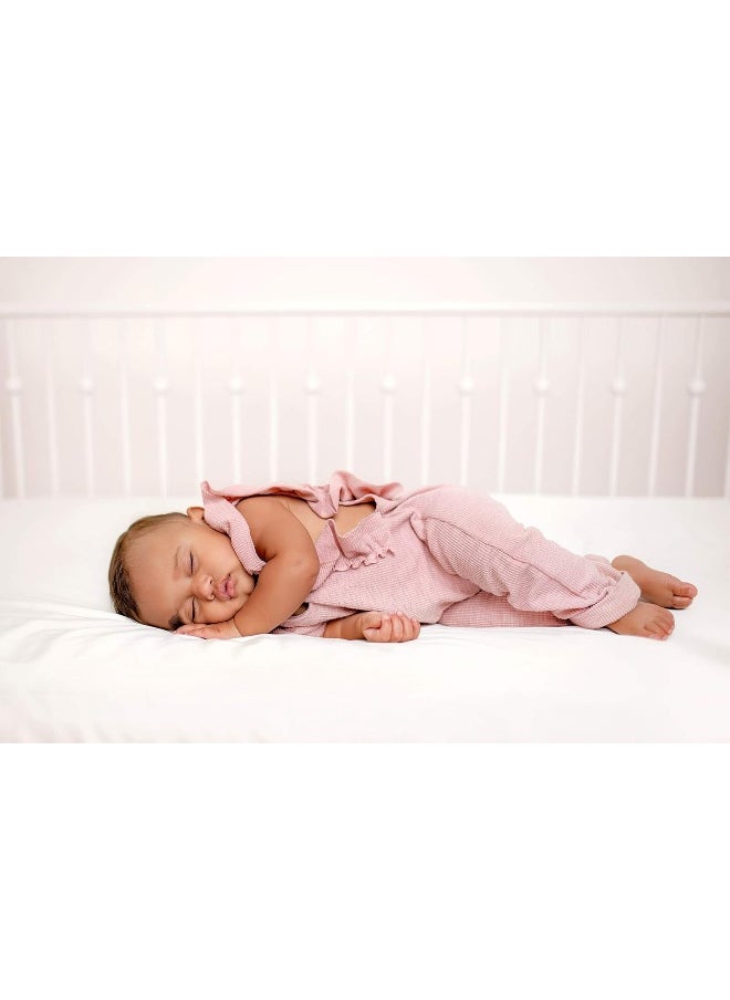Pure Bamboo (White) - Sheets - Fitted Crib Sheet - Made of 100% Organic - Fits Standard Size Crib Mattress - Incredibly Soft, Breathable and Hypoallergenic - Unisex Design (White)