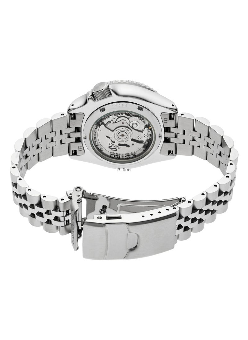 Mens 5 Sports SKX GMT Automatic Grey Dial Watch - SSK021K1