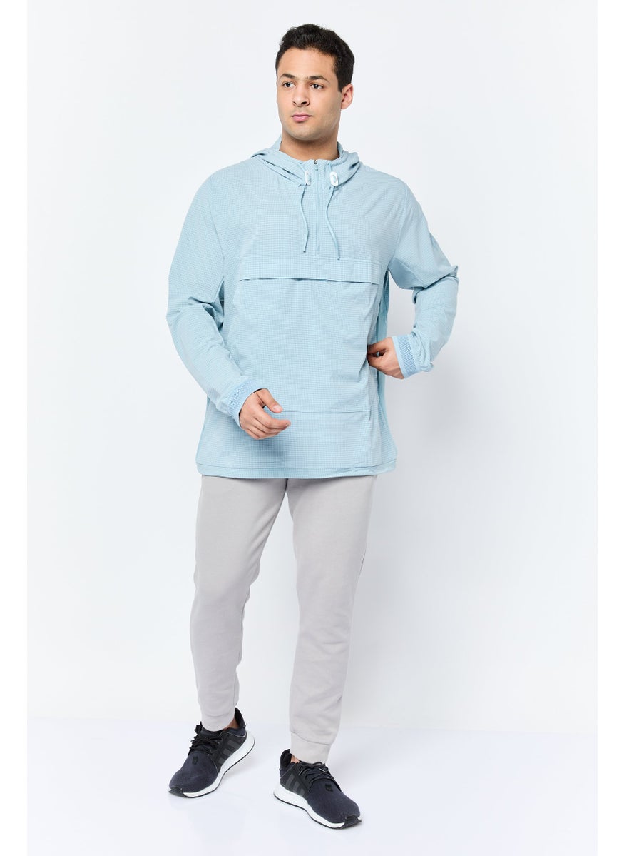Men Sportswear Fit Long Sleeve Half-Zip Outdoor Jacket, Magic Grey