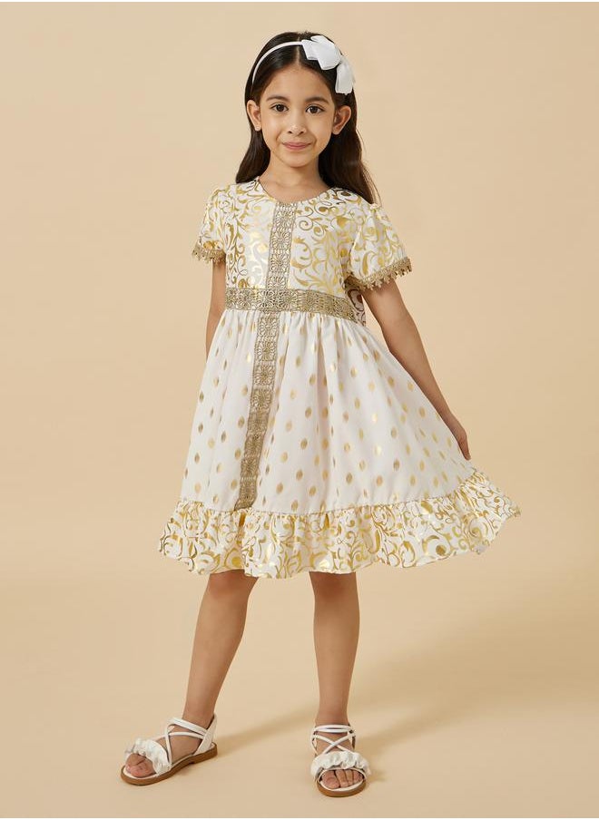 Foil Print Round Neck Ruffled Hem Dress