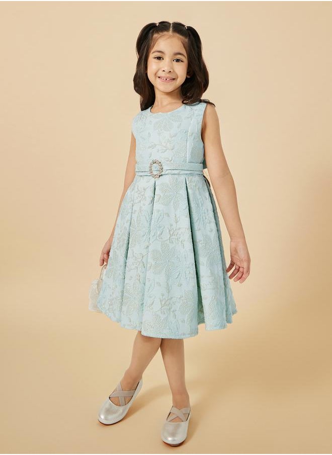 Jacquard Sleeveless Pleated Dress